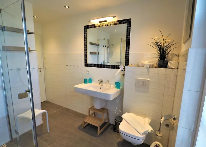 Traeumen Unter Reet By Interhome Tatil Evi Rerik