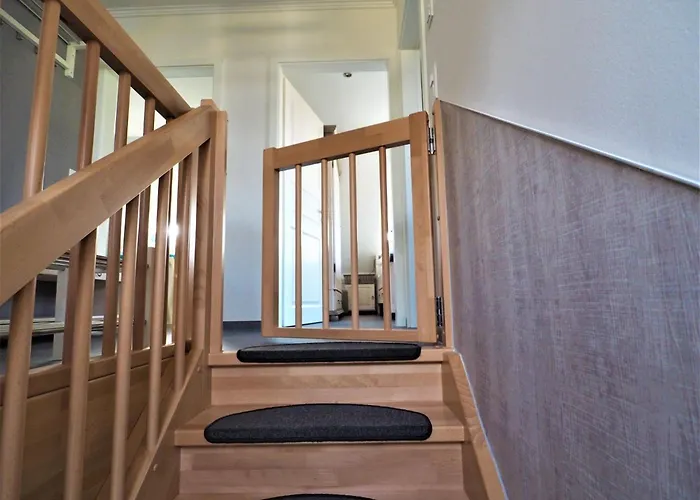Traeumen Unter Reet By Interhome